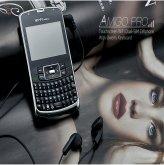 Amigo Pro - Touchscreen WiFi Dual-SIM Cell phone with QWERTY Keyboard